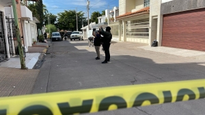 Gatilleros atacan a balazos una casa y un veh&iacute;culo en la Colonia Rinc&oacute;n del Humaya, en Culiac&aacute;n