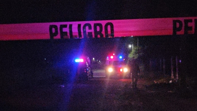 Localizan a hombre asesinado en una camioneta en la maxipista Culiac&aacute;n-Mazatl&aacute;n