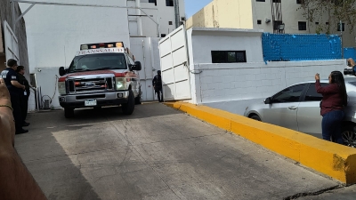 Bajo un fuerte Operativo militar, trasladan al Diputado local Sergio Torres F&eacute;lix a otro hospital