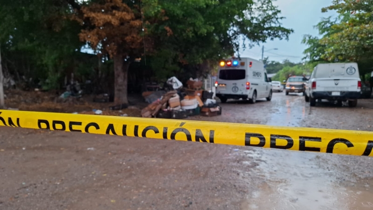 Matan de varios disparos a un hombre en el interior de una casa, en la Sindicatura de San Pedro, en Navolato